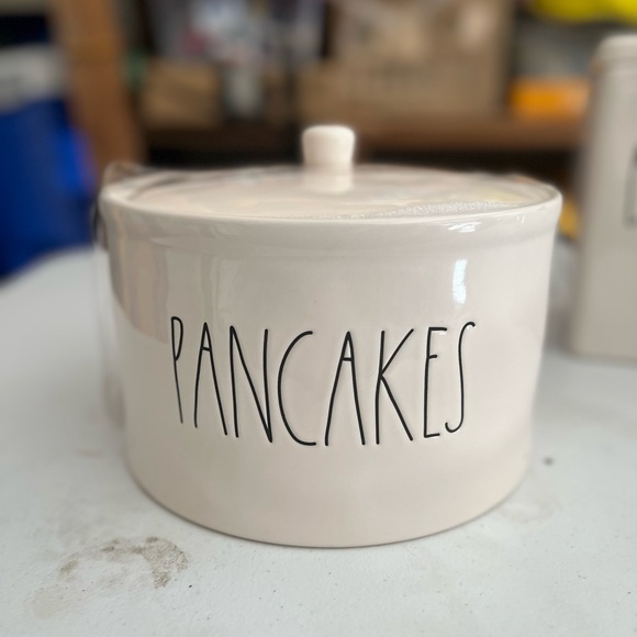 Rae Dunn items all new.. just been stored.. I’m moving and need them gone… - Picture 16 of 17